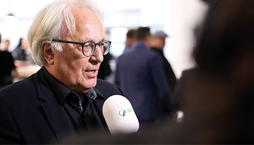 DGNB President Alexander Rudolphi during an interview talking about climate protection issues